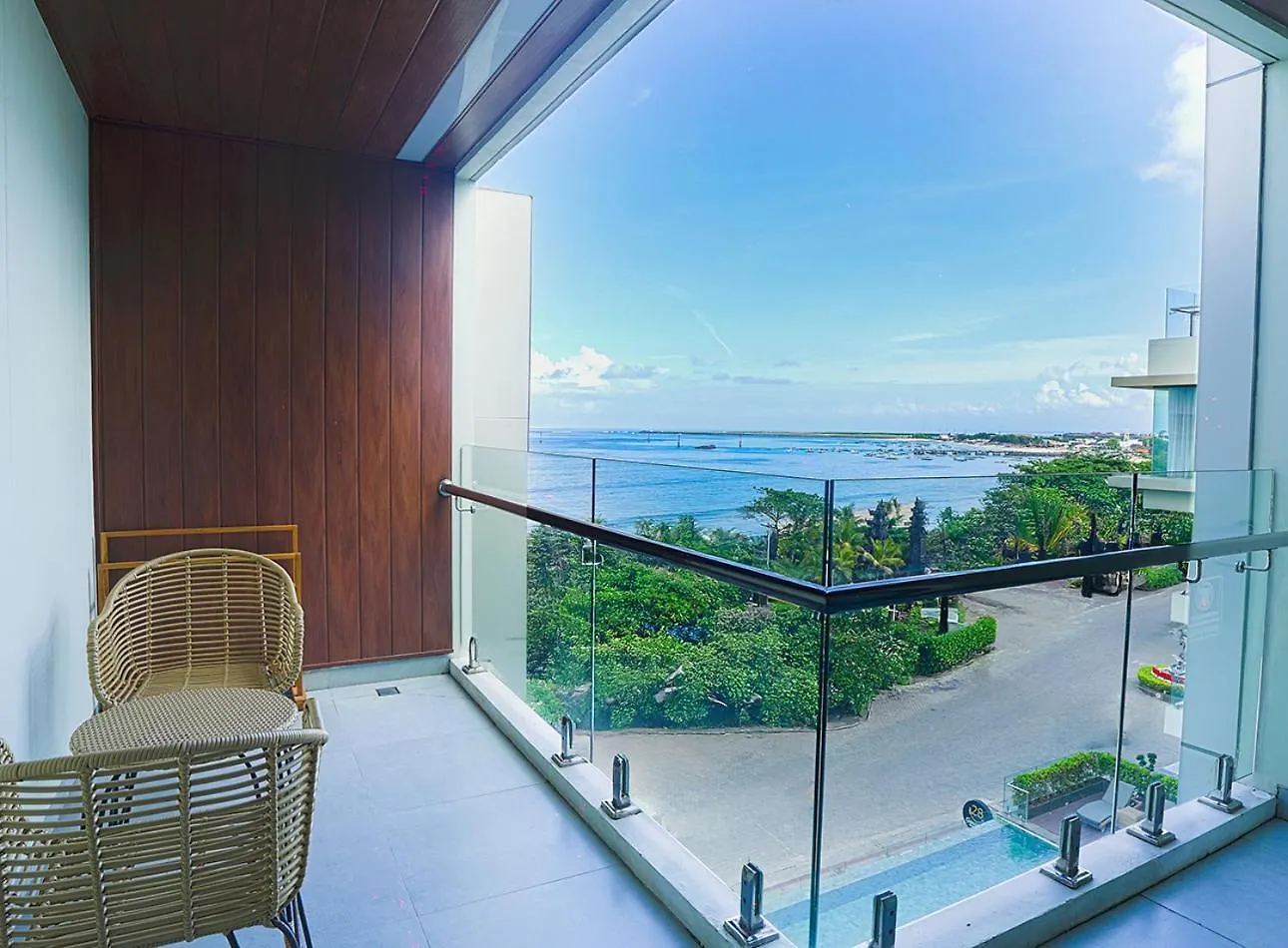 Platinum Hotel Jimbaran Beach Bali